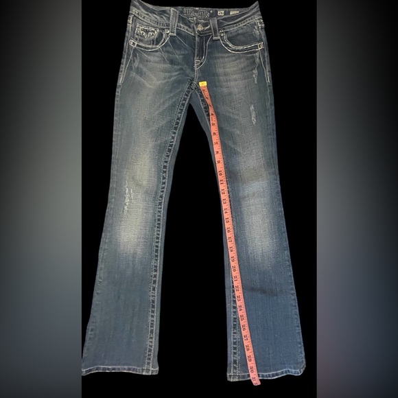 Miss Me Jeans - Picture 12 of 13